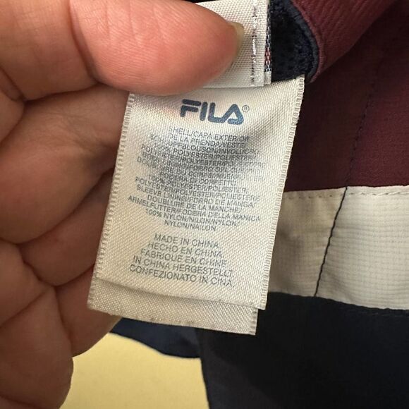 Vintage Men’s Fila Jacket Size Large - Picture 8 of 8